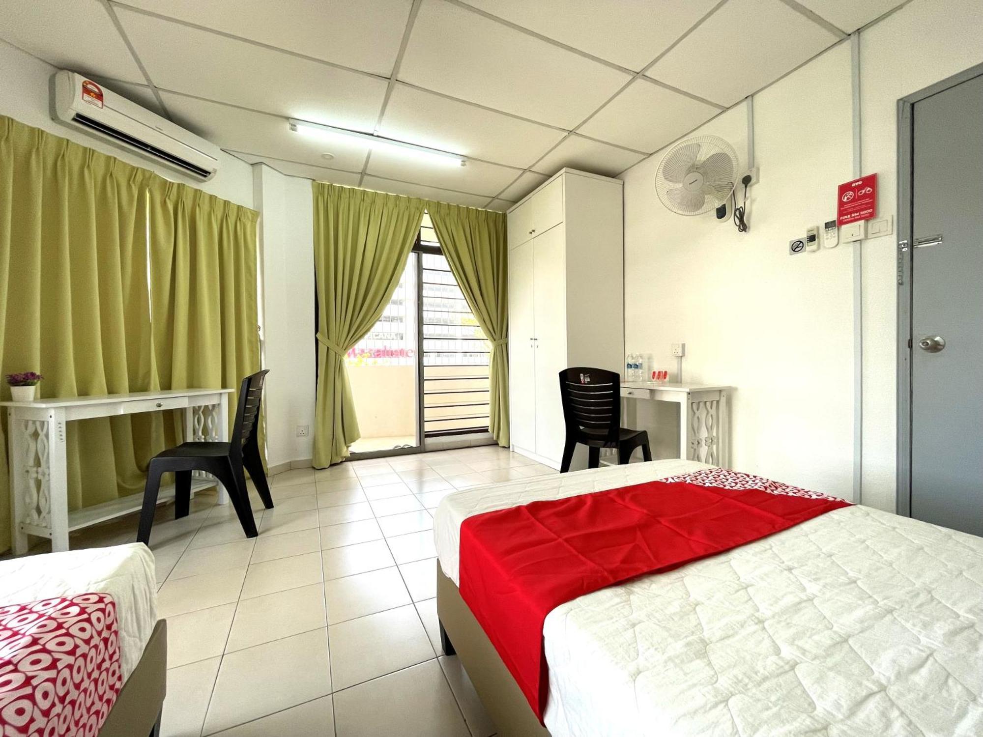 Oyo Home 90326 Wg Guest House Джорджтаун Экстерьер фото